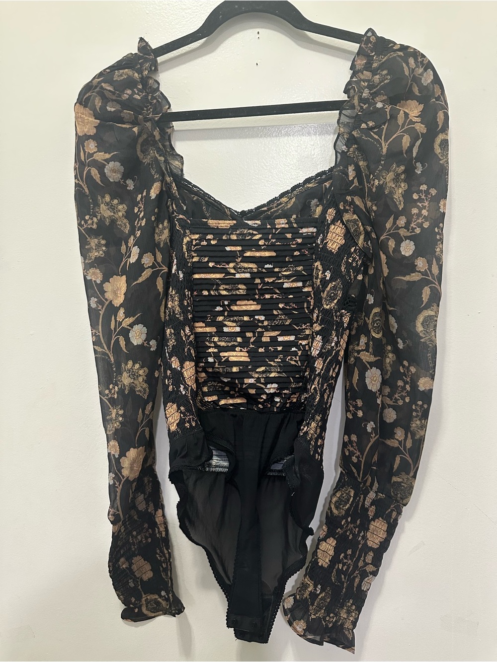 Free People Brunch Floral Print Date Bodysuit Sz XS Bohemian Chic - Picture 12 of 13
